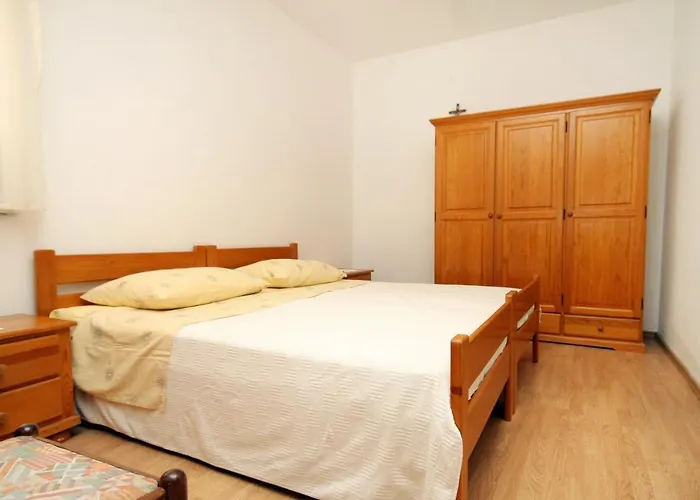 By The Sea Brna - Vinacac, Korcula - 9152 *