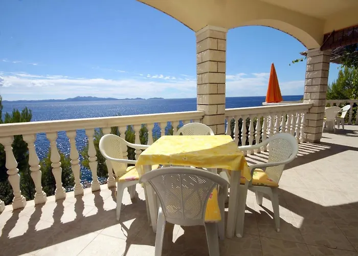 By The Sea Brna - Vinacac, Korcula - 9152 *